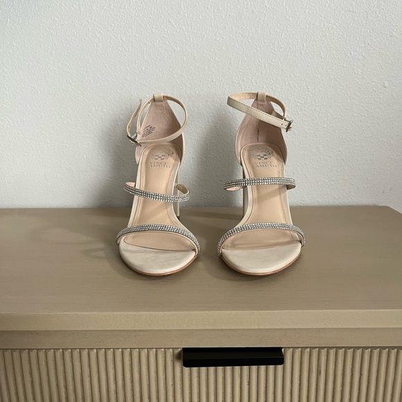 Vince Camuto Fairah Sandal - Picture 2 of 6